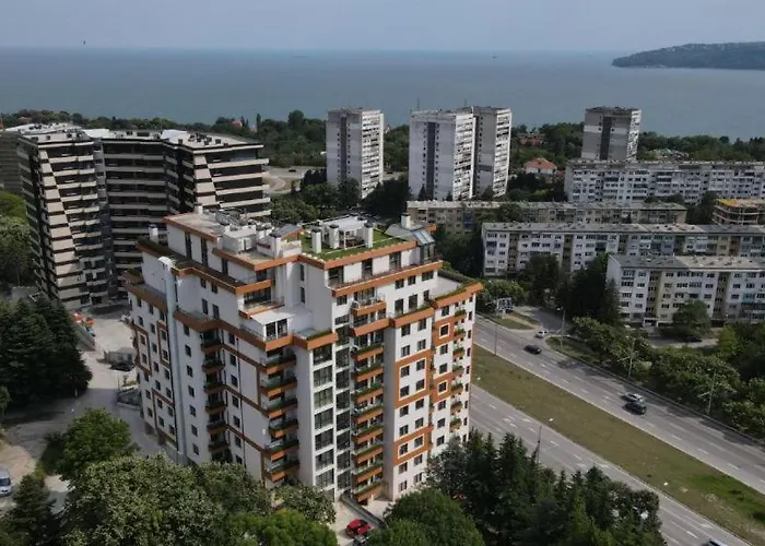 Seaview In Complex Metalex Garden Apartman *